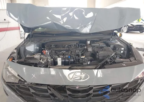 2022 Hyundai Elantra Sel z USA, uszkodzony, nr VIN KMHLS4AGXNU257771